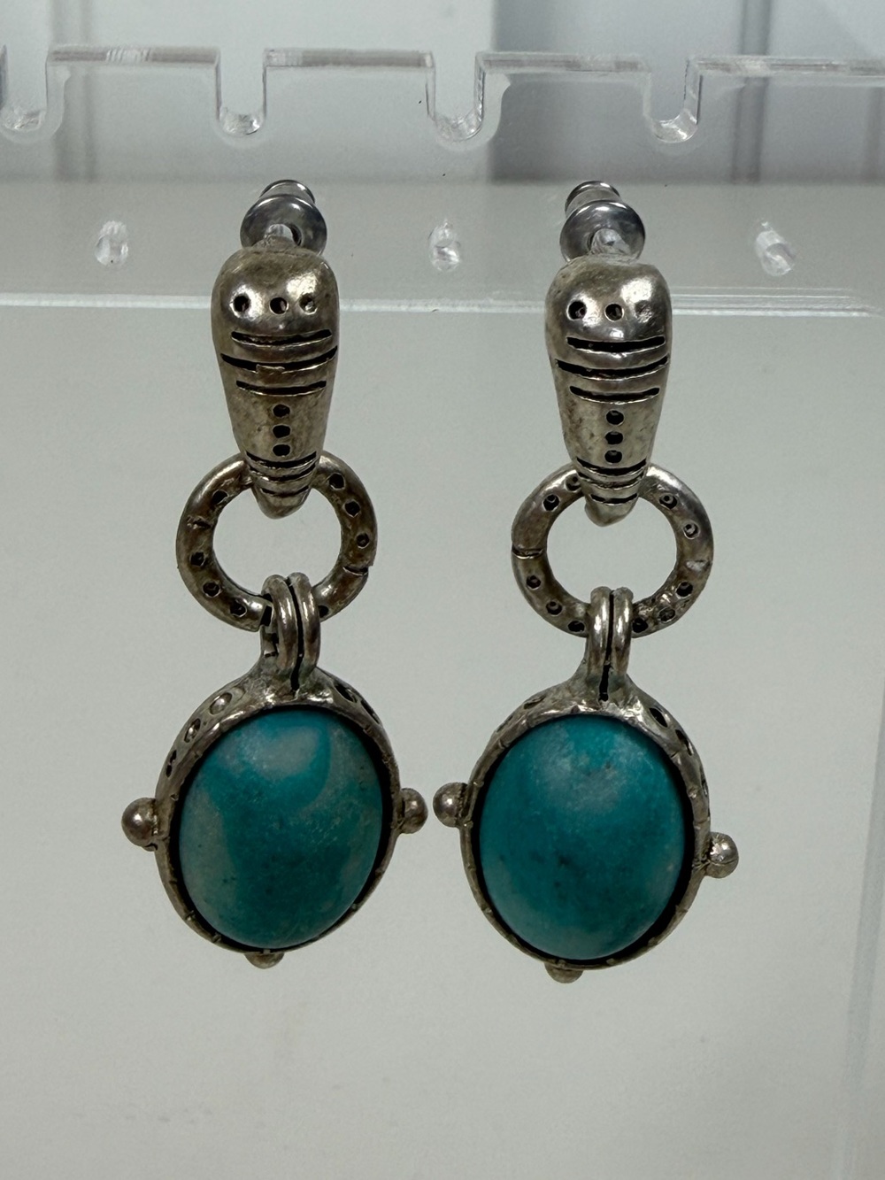 Vintage Stein Southwest Faux Turquoise Teardrop Dangle Earrings Boho Western‎